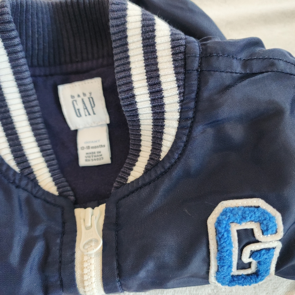 12-18m blue Baby GAP jacket. - Picture 11 of 12